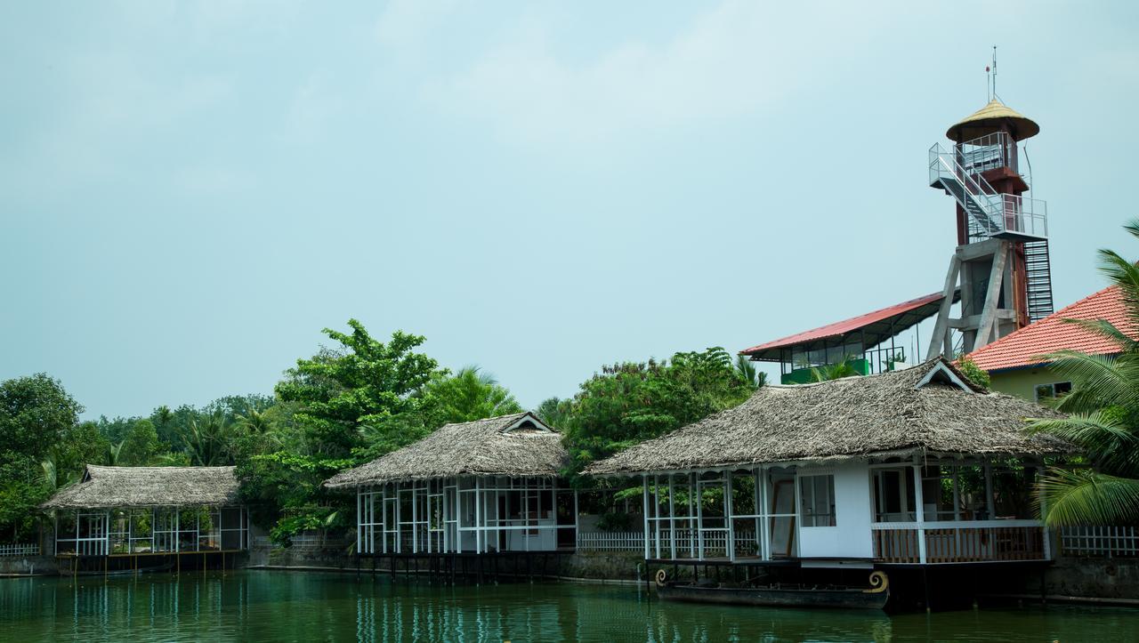 Hotel Mango Meadows Kottayam Esterno foto
